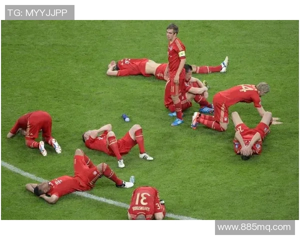 足球明星精彩瞬间集锦震撼场面视频让你领略足球魅力与激情的完美结合